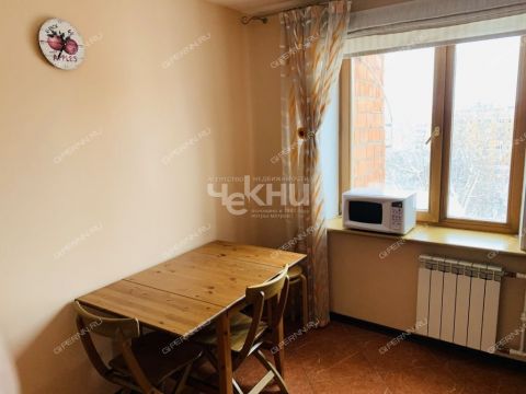 3-komnatnaya-ul-poltavskaya-d-2a фото