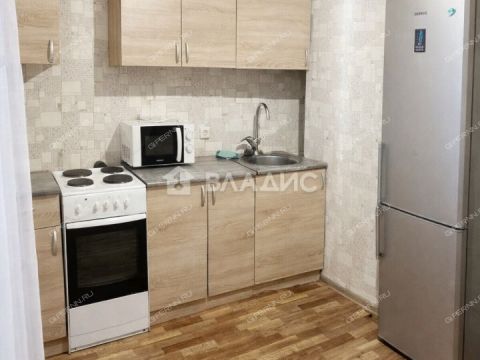 1-komnatnaya-ul-pervocvetnaya-d-4-k1 фото