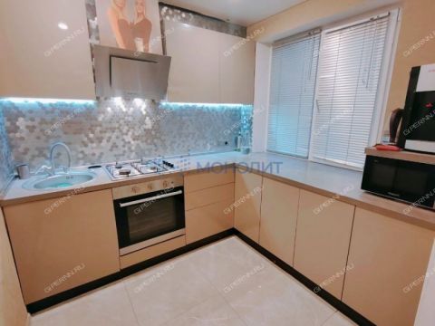 3-komnatnaya-ul-gaugelya-d-21 фото