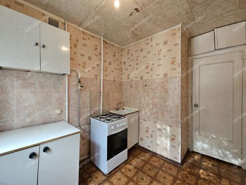 трёхкомнатная квартира на улице Мельникова дом 18