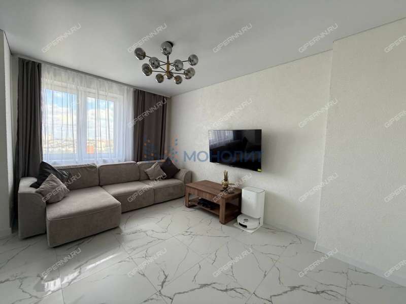 трёхкомнатная квартира на улице Композитора Касьянова дом 11