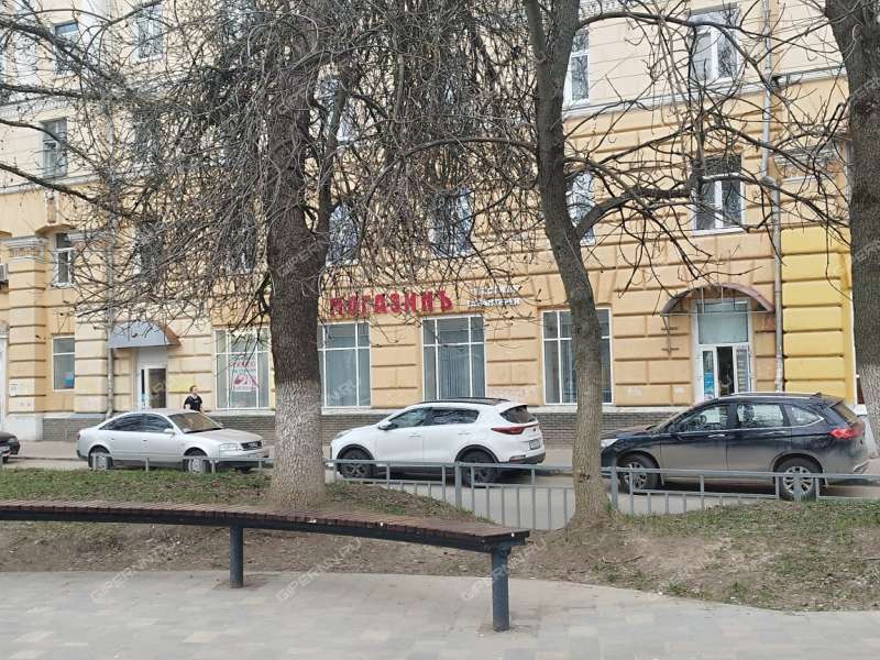 помещение под торговую площадь на проспекте Гагарина