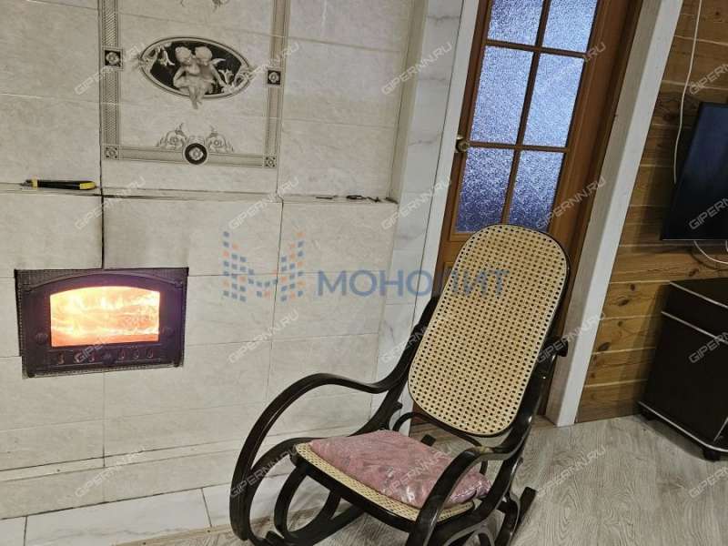 дом на улице 40 лет Победы деревня Пияичное