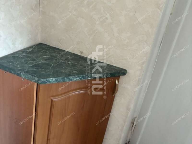 комната в доме 233 на Московском шоссе
