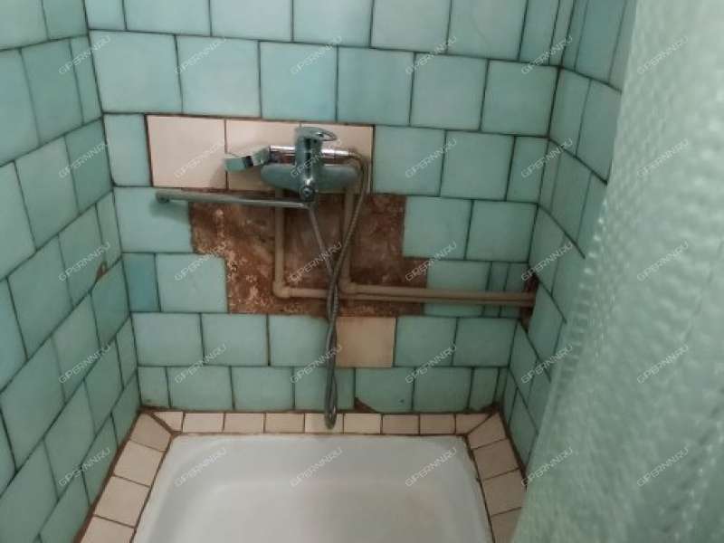 комната в доме 233 на Московском шоссе