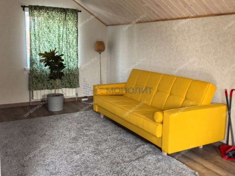 дом на - деревня Майдан