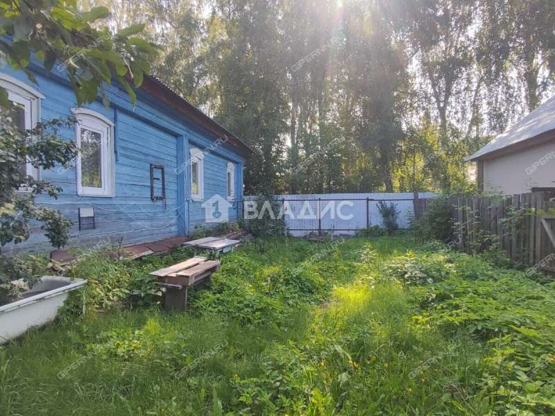 дом на площади 1 Мая город Лысково