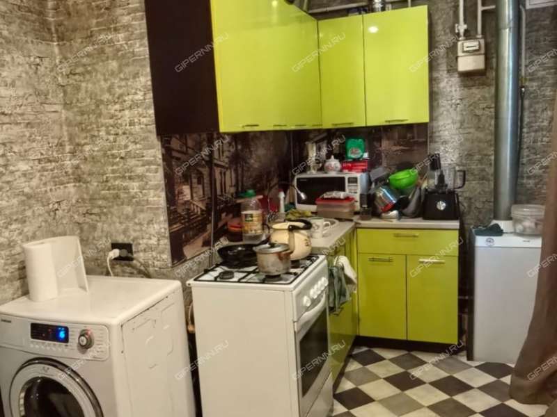 трёхкомнатная квартира на Центральной улице дом 18