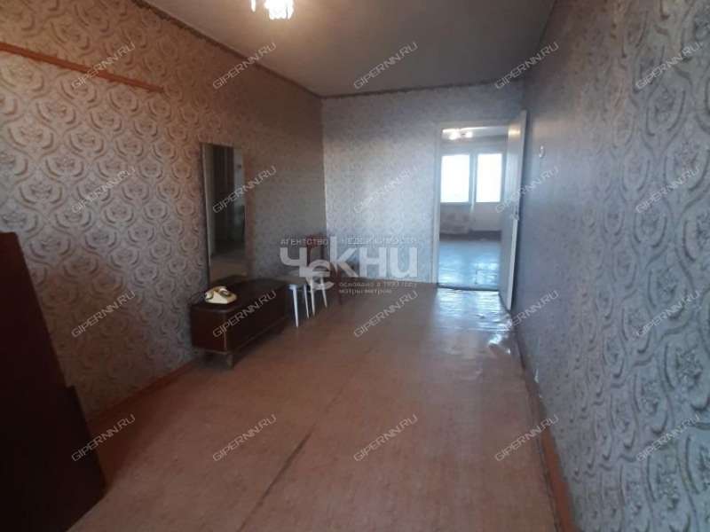 трёхкомнатная квартира на улице Маршала Рокоссовского дом 17