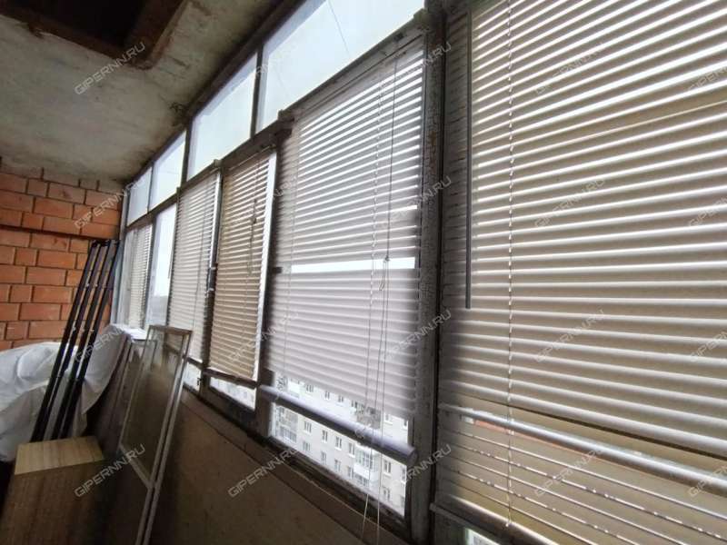 четырёхкомнатная квартира в 2-м микрорайоне дом 1 город Кстово