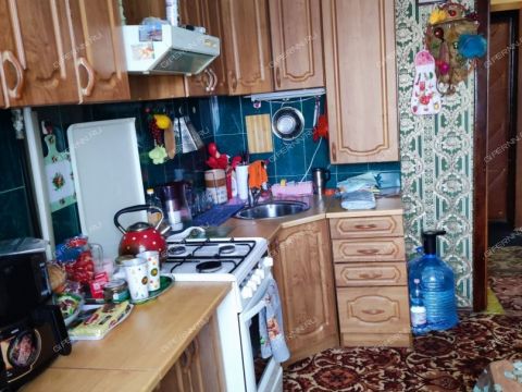 3-komnatnaya-ul-molitovskaya-d-2 фото