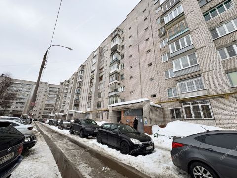 3-komnatnaya-ul-admirala-makarova-d-12 фото