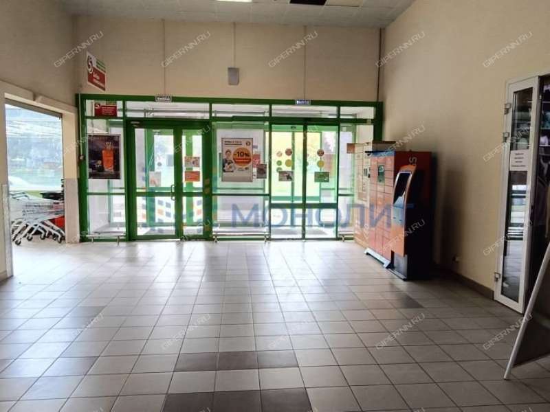 помещение под офис, торговую площадь на Южном шоссе