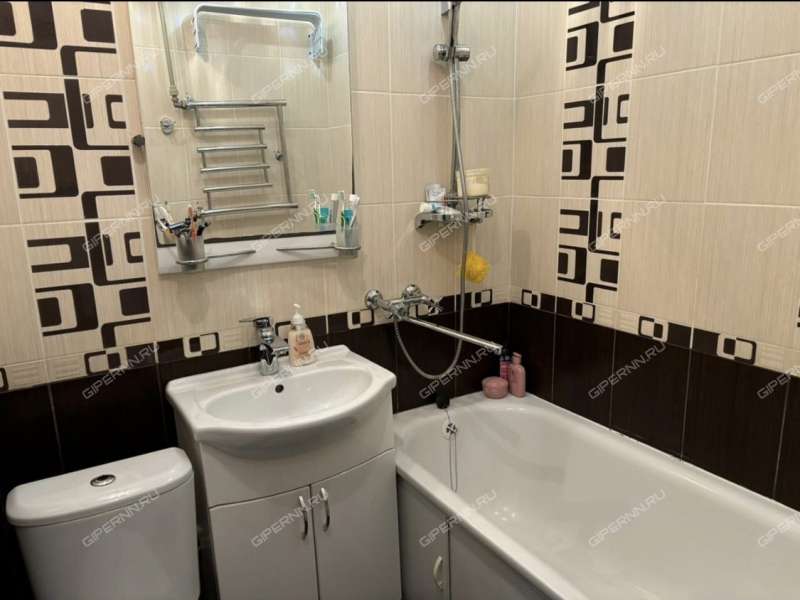 семикомнатная квартира на улице Баранова дом 7