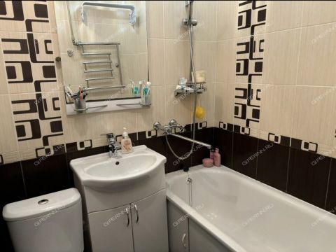 7-komnatnaya-ul-baranova-d-7 фото