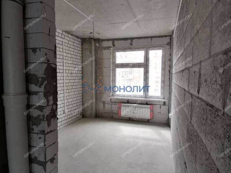 четырёхкомнатная квартира на Полтавской улице дом 15