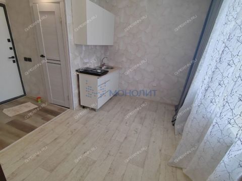 kvartira-studiya-ul-fedoseenko-d-34 фото